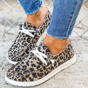 Women's Slip-On Sneakers-Perma Laces/Round Toes